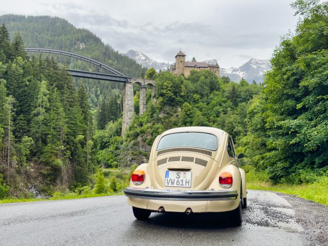 Puente de Trisanna y castillo de Wiesberg