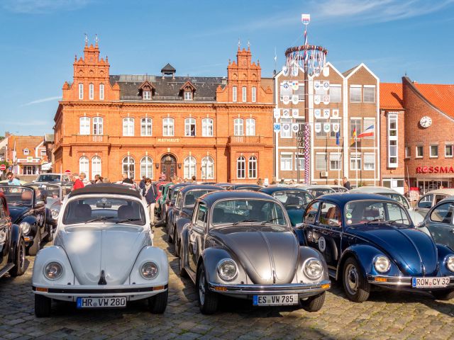 Market Square and Town Hall Heiligenhafen