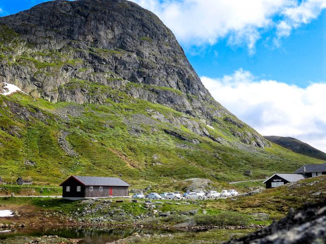 Bygdinheim mit 2300 m hohem Bergriesen