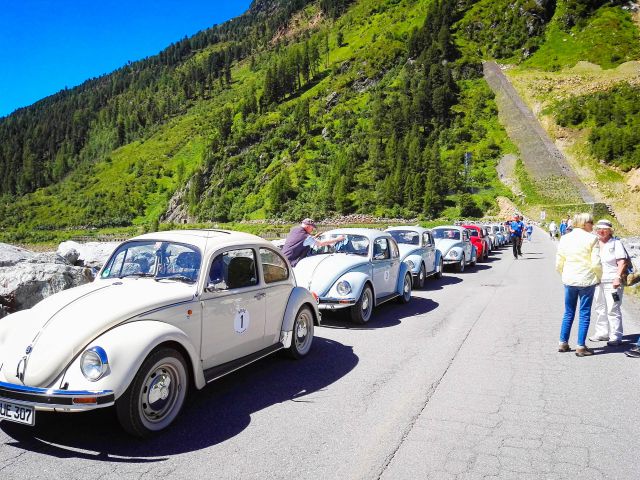 En el muro de la presa