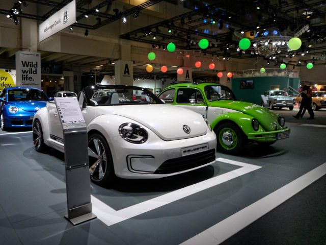 E-Käfer und E-Beetle